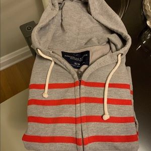 Men’s American Eagle Outfitters ZIP up hoodie